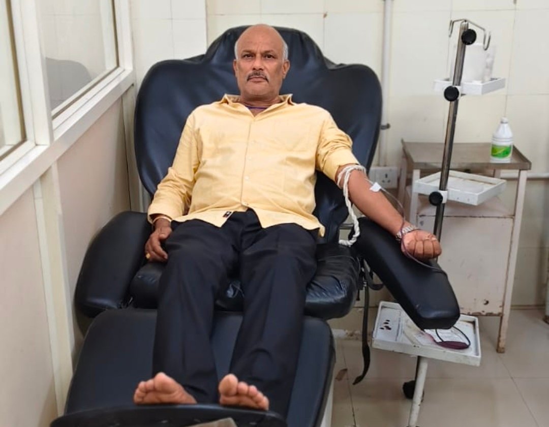 रक्तदान से बची मरीज की जान, समाजसेवी संदीप जैन ने पेश की मानवता की मिसाल