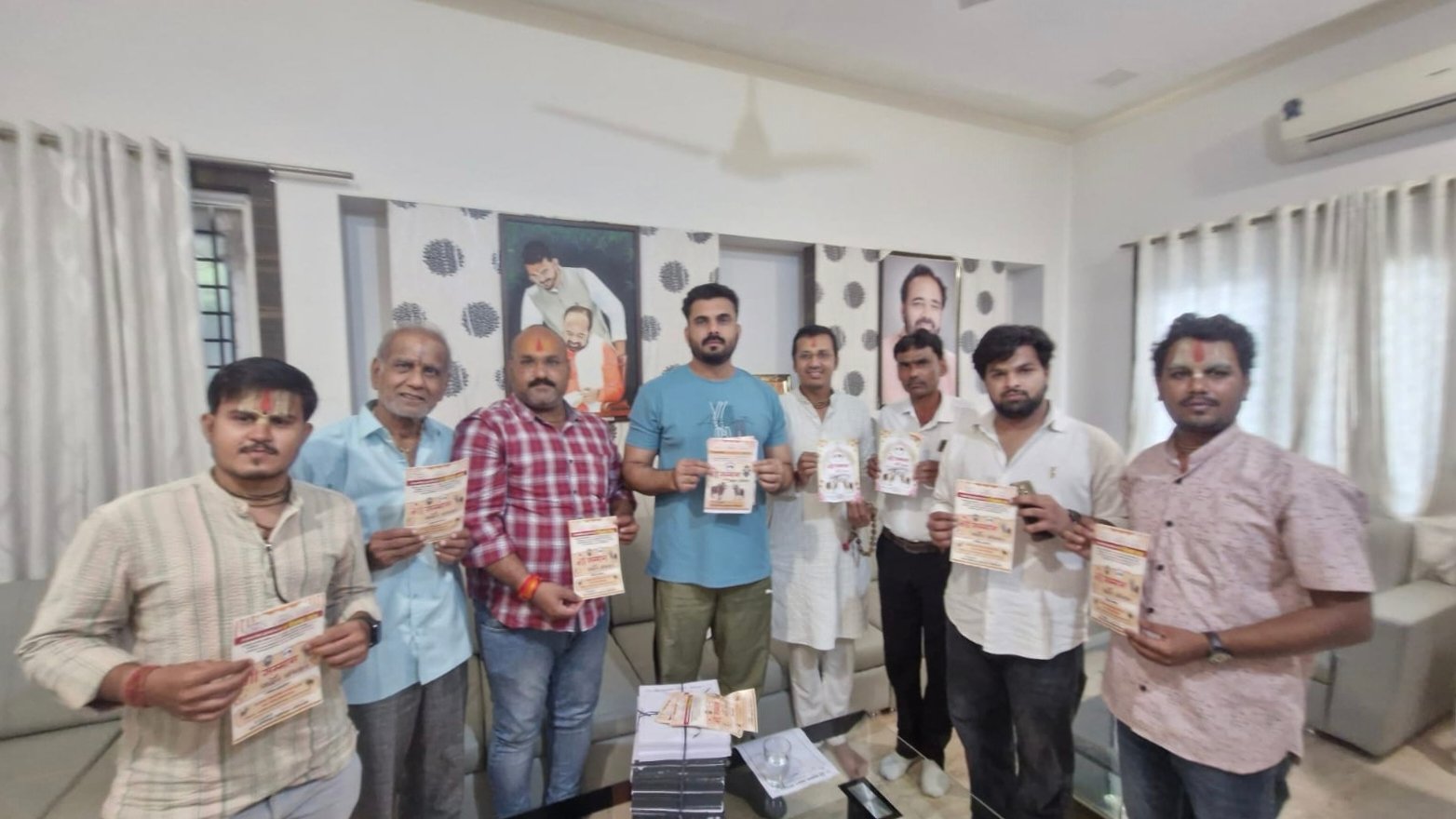 गौ सम्मान अभियान को लेकर रहली-गढ़ाकोटा में सघन जनसंपर्क, हस्ताक्षर अभियान को मिल रहा समर्थन